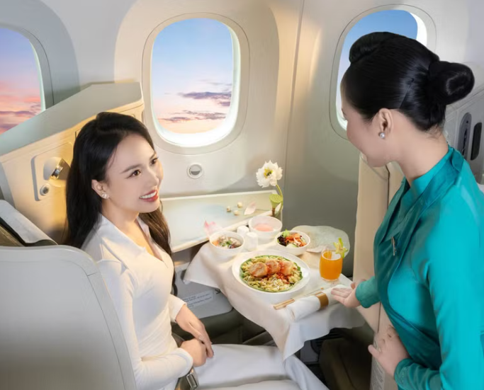 Vietnam Airlines lần đầu giành danh hiệu hãng hàng không có ẩm thực tốt nhất thế giới